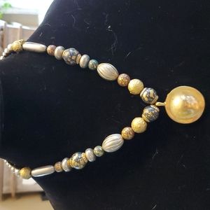 Beaded multicolor necklace